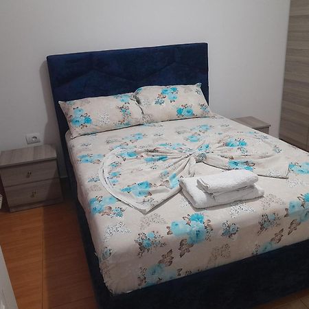 Apartments Denis 卡萨米尔 外观 照片