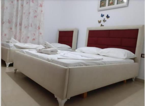 Apartments Denis 卡萨米尔 外观 照片